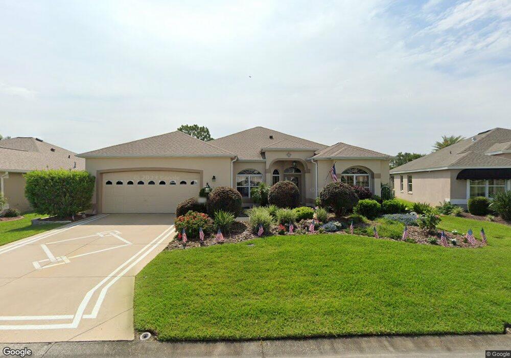 1712 Augustine Dr, Lady Lake, FL 32159 - photo 1