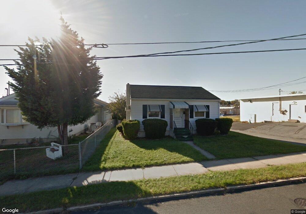 822 N Graham St unit 824, Allentown, PA 18109 - photo 1