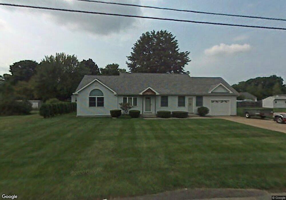 25 E Akard St, Ludlow, MA 01056 - photo 1