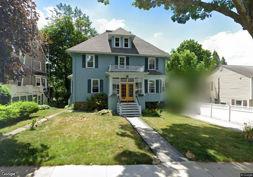 200 Mount Vernon St, West Roxbury, MA 02132 - photo 1