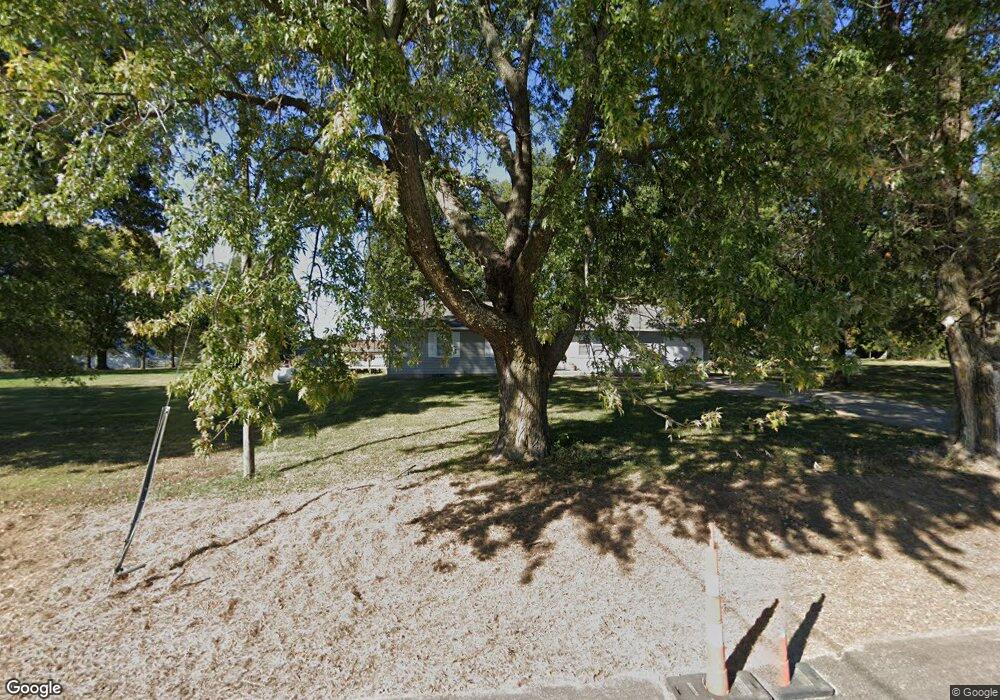 18860 Mission Rd, Stilwell, KS 66085 - photo 1