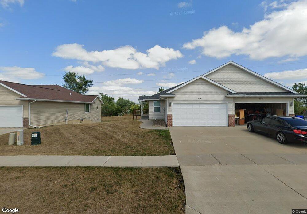 3133 Blackberry Cir SW, Cedar Rapids, IA 52404 - photo 1