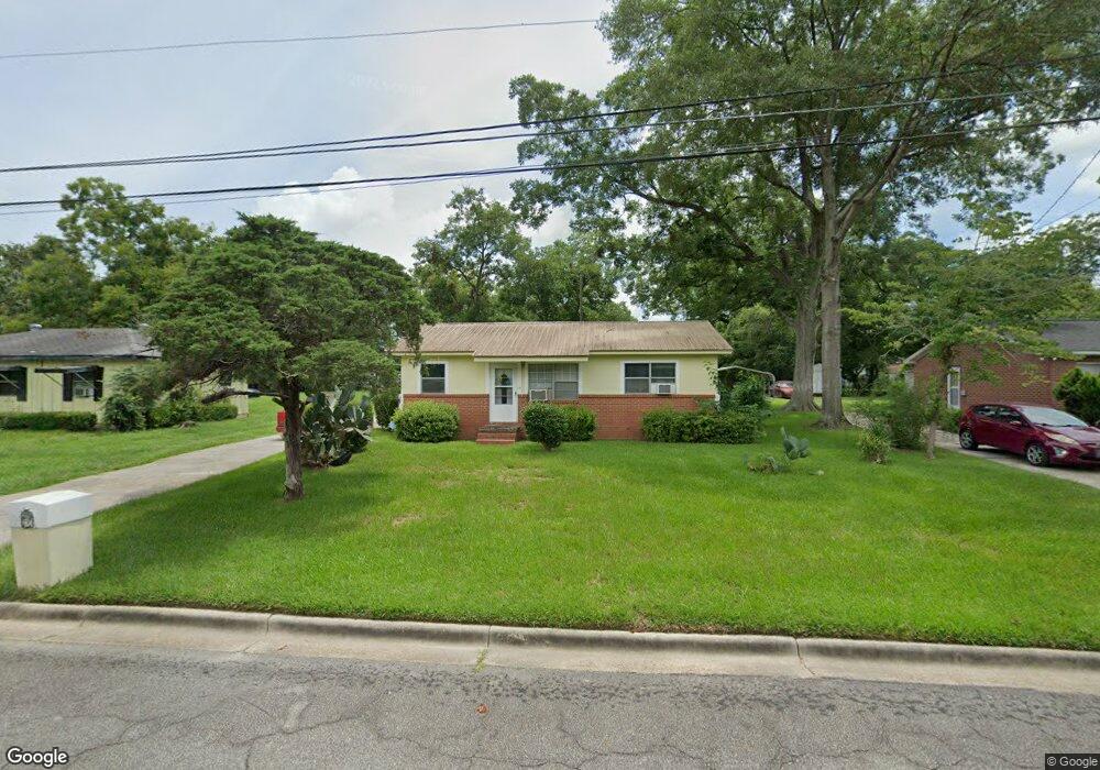 604 2nd St, Moultrie, GA 31768 - photo 1