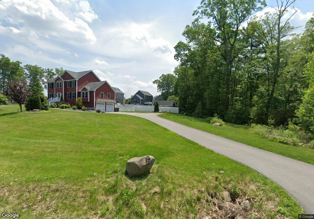 132 Clement Rd, Pelham, NH 03076 - photo 1