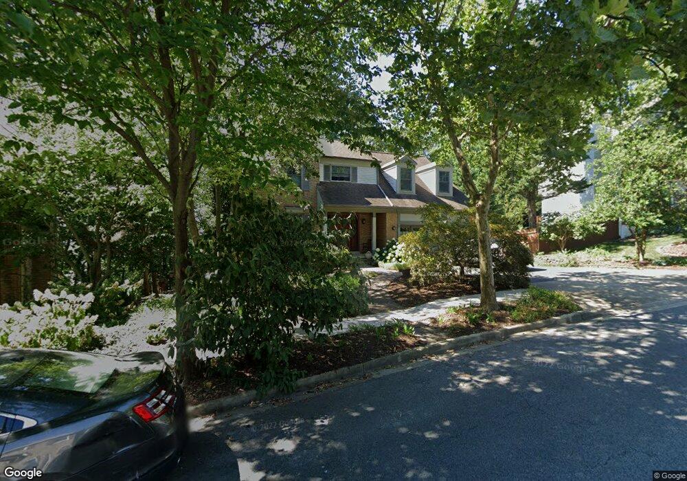 2903 Cheverly Oak Ct, Cheverly, MD 20785 - photo 1