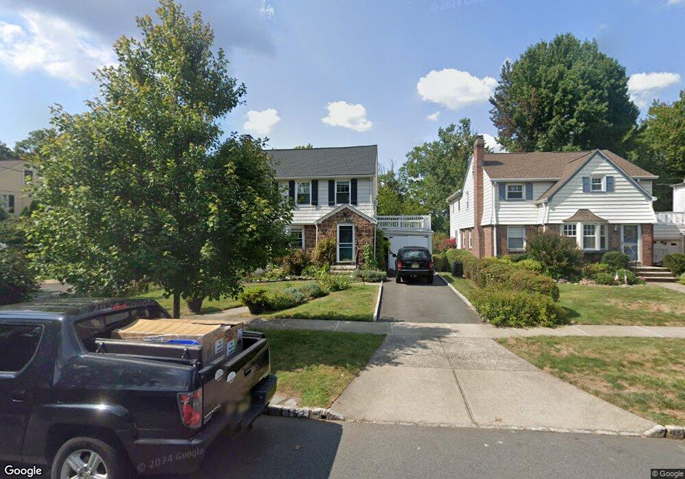152 Lindbergh Blvd, Bloomfield, NJ 07003 - photo 1