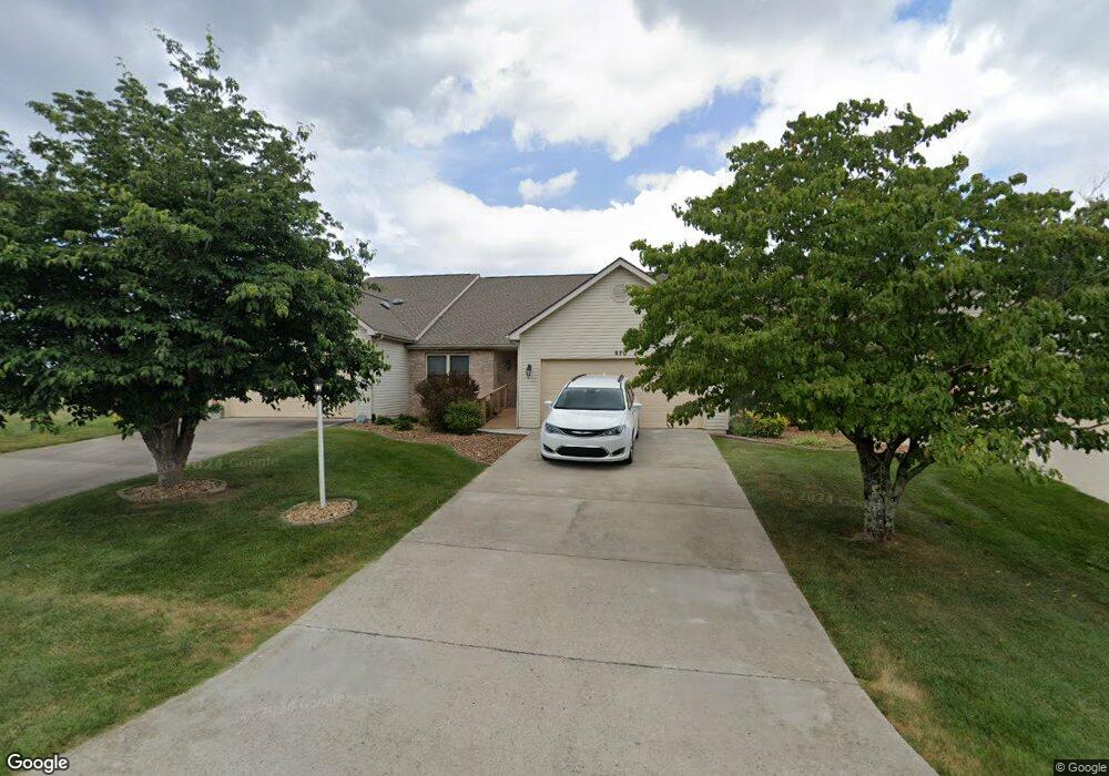 570 Woodgate Dr unit A, Crossville, TN 38571 - photo 1