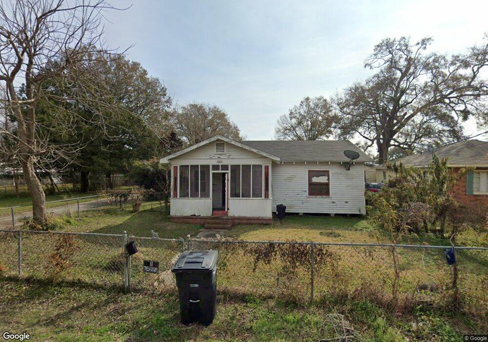 1207 Julia St, New Iberia, LA 70560 - photo 1