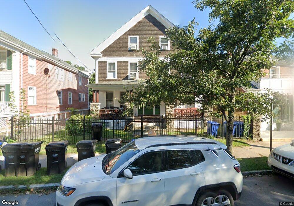 447 Broadway unit 2, Newport, RI 02840 - photo 1