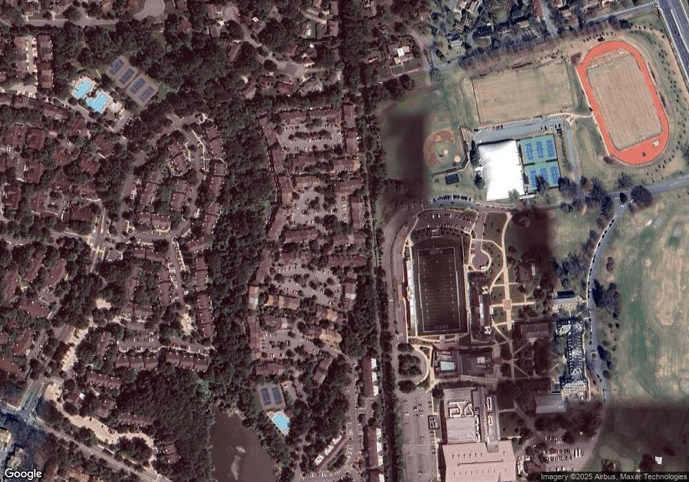 10805 Brewer House Rd, Rockville, MD 20852 - photo 1