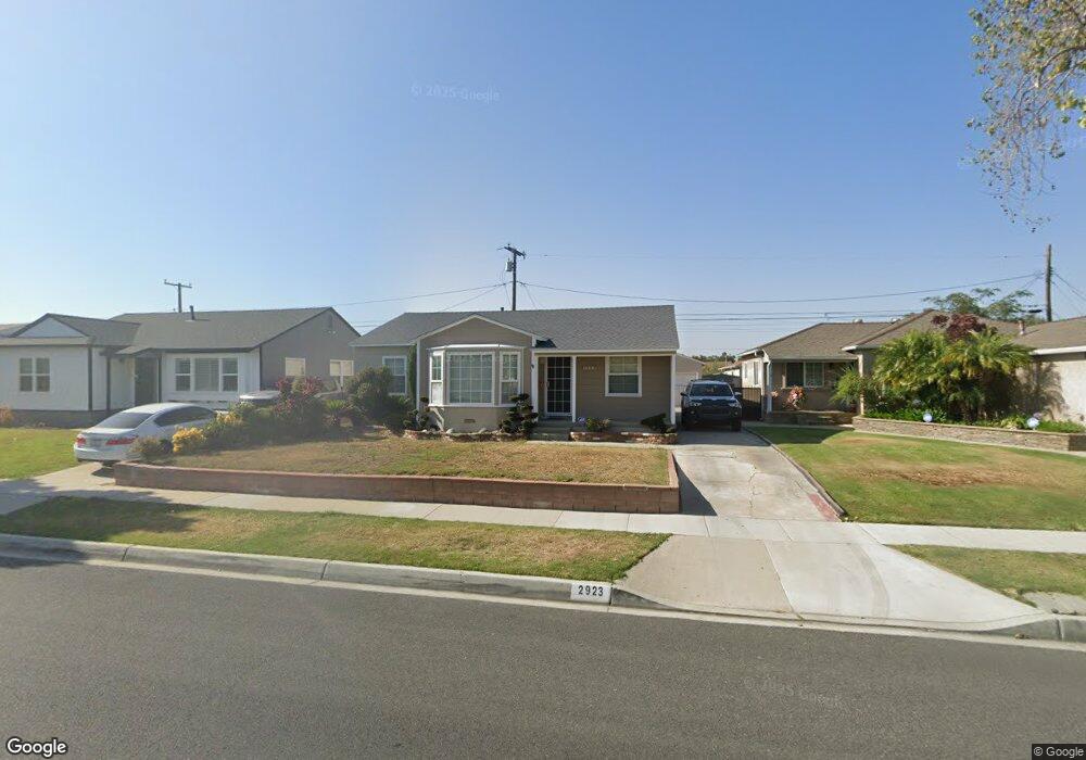 2923 Arbor Rd, Lakewood, CA 90712 - photo 1