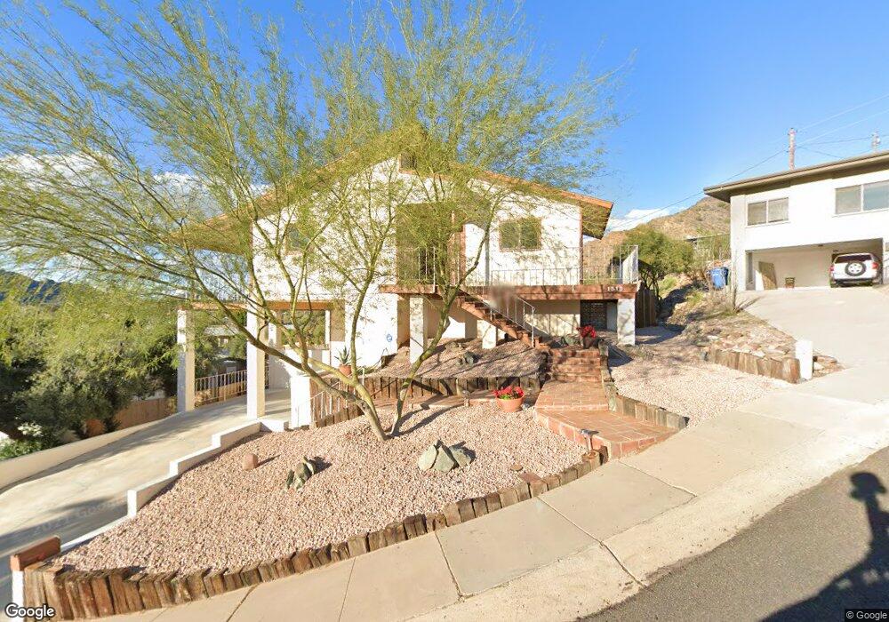 1318 Echo **Auction - May 28** Ln, Phoenix, AZ 85020 - photo 1
