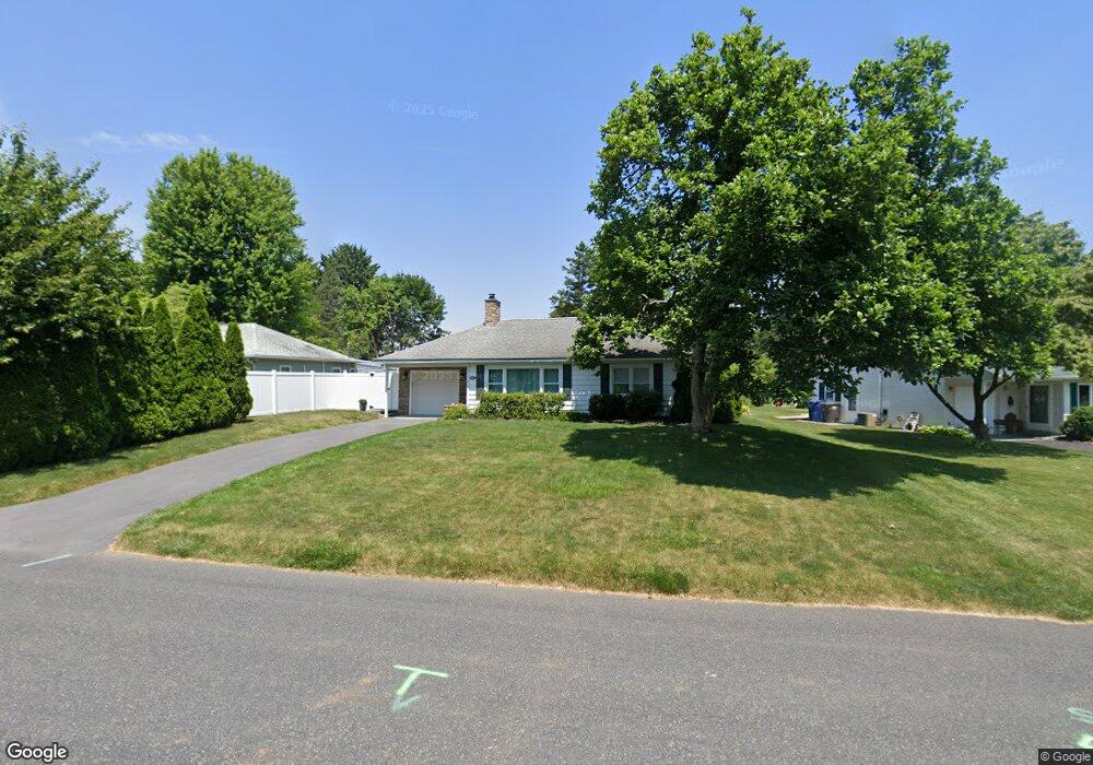 3211 Edinburgh Rd, Allentown, PA 18104 - photo 1