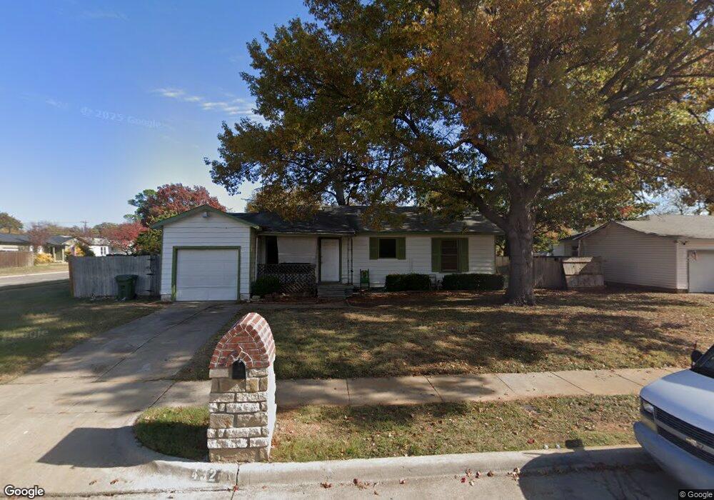 432 Harrison Ln, Hurst, TX 76053 - photo 1