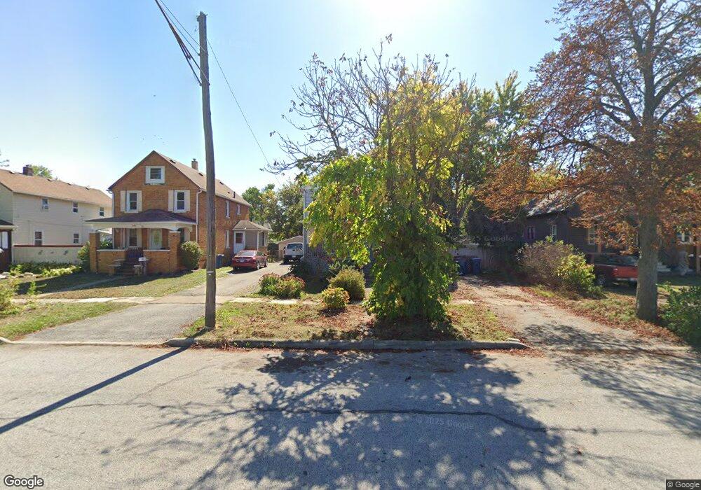 1642 E 32nd St, Lorain, OH 44055 - photo 1