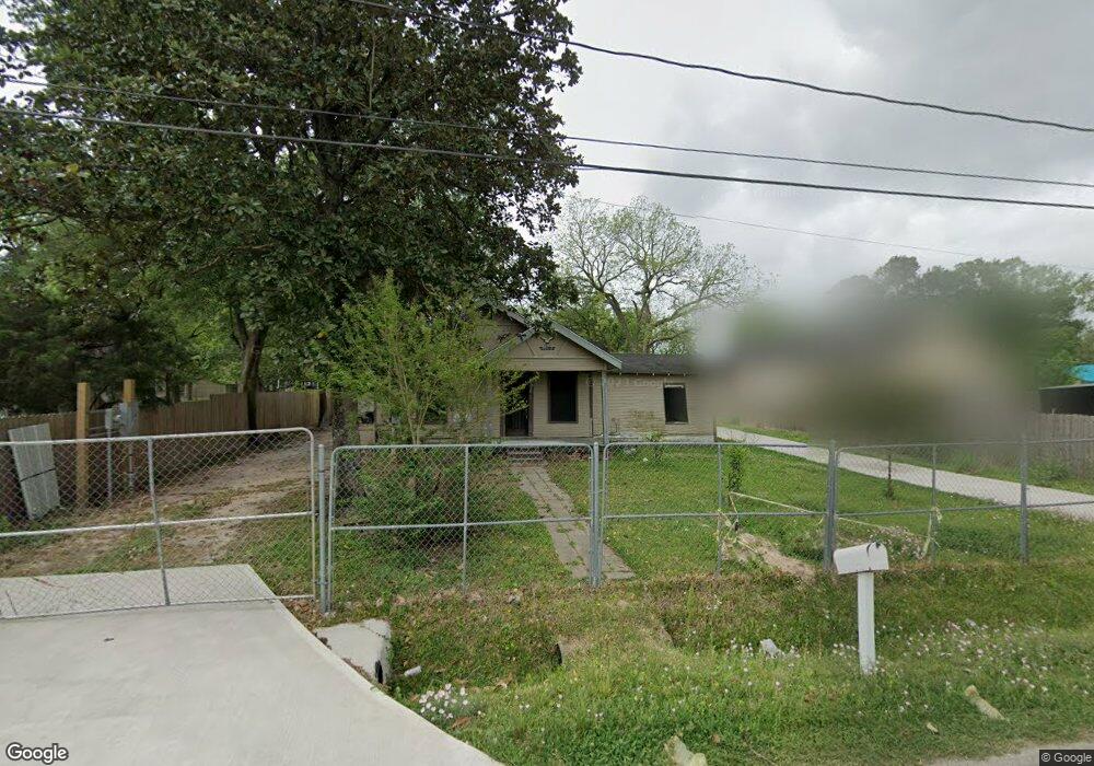 214 Frisco St unit A, Houston, TX 77022 - photo 1