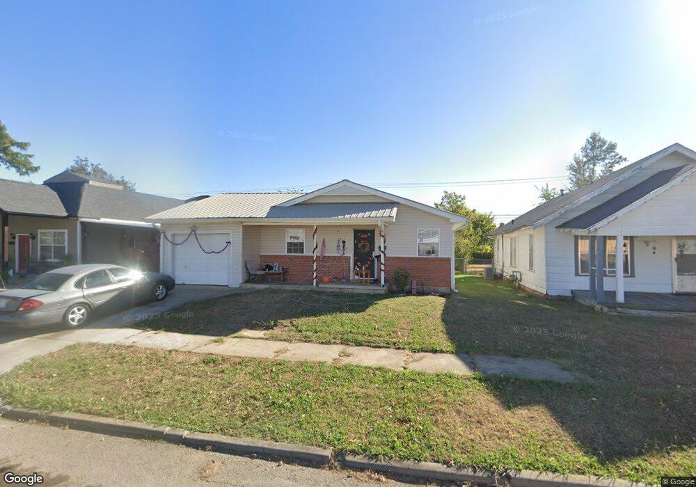 1511 N Beard St, Shawnee, OK 74804 - photo 1