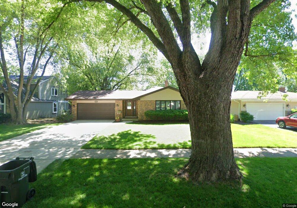 1548 Swallow St, Naperville, IL 60565 - photo 1