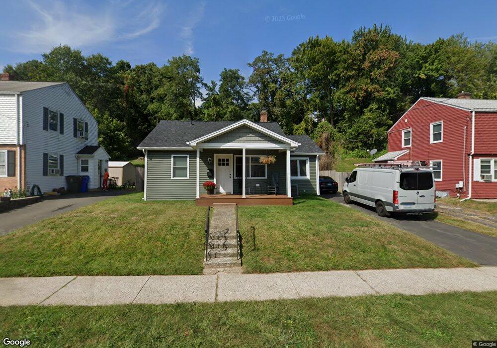 11 Vine Hill Rd, West Hartford, CT 06110 - photo 1