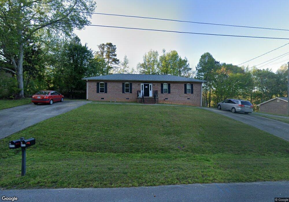 6331 Iris Dr, Flowery Branch, GA 30542 - photo 1