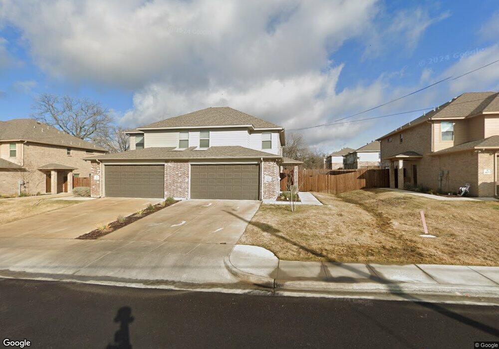 201 N Denton St, Weatherford, TX 76086 - photo 1