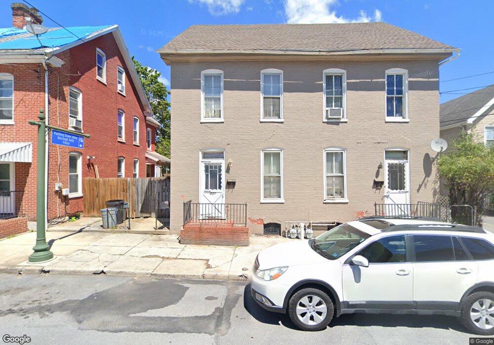 237 E Washington St, Chambersburg, PA 17201 - photo 1