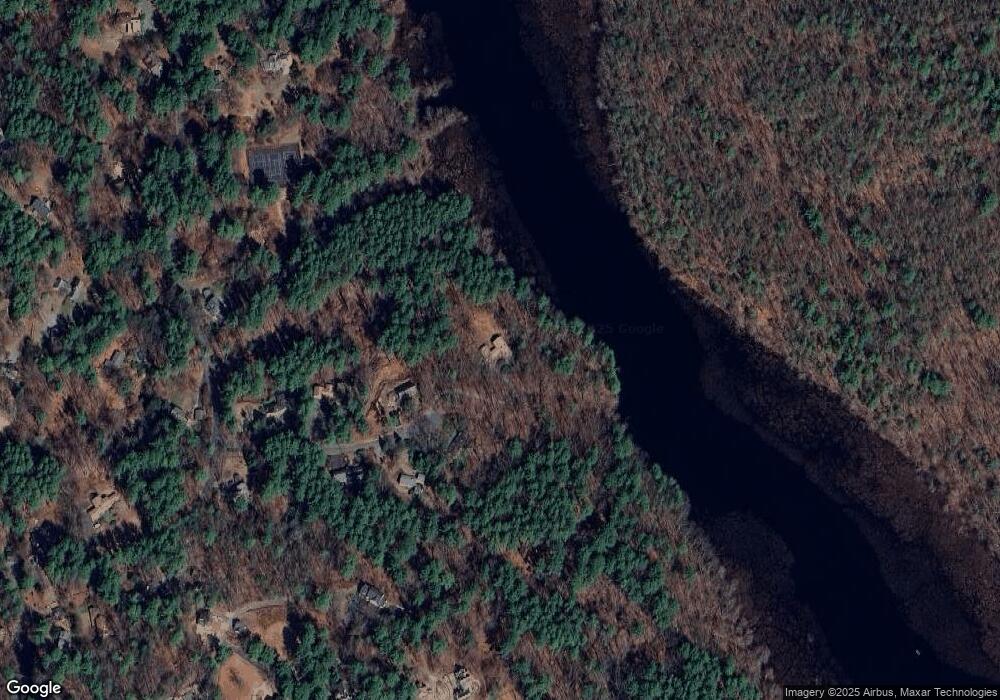 95 Marthas Point Rd, Concord, MA 01742 - photo 1