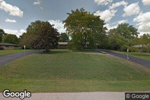 S95W23060 Silvercrest Dr, Big Bend, WI 53103
