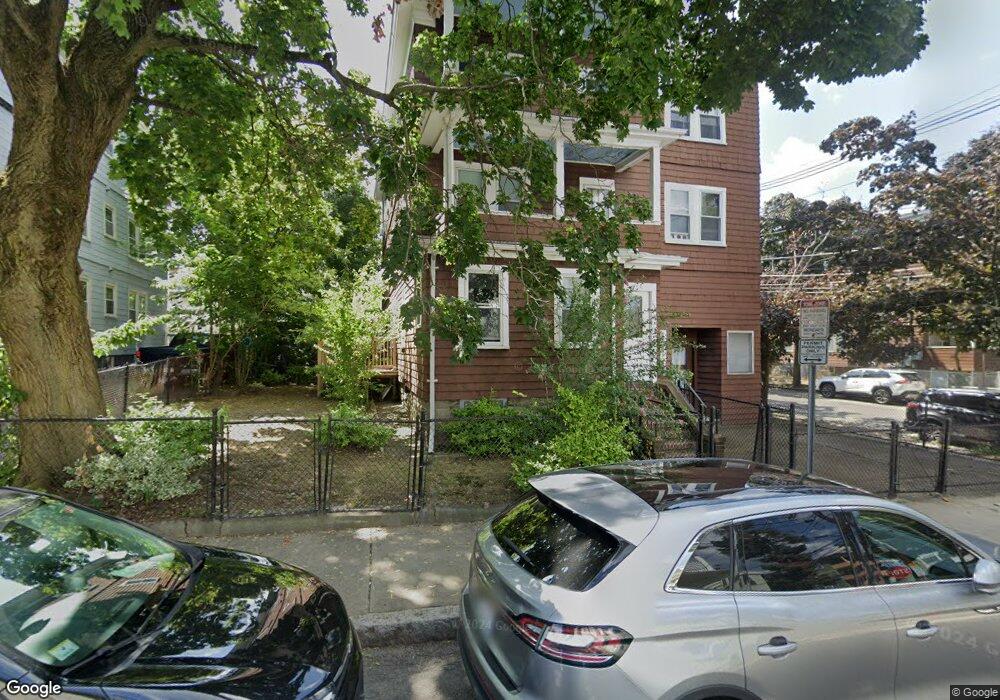 158 Jaques St unit 3, Somerville, MA 02145 - photo 1