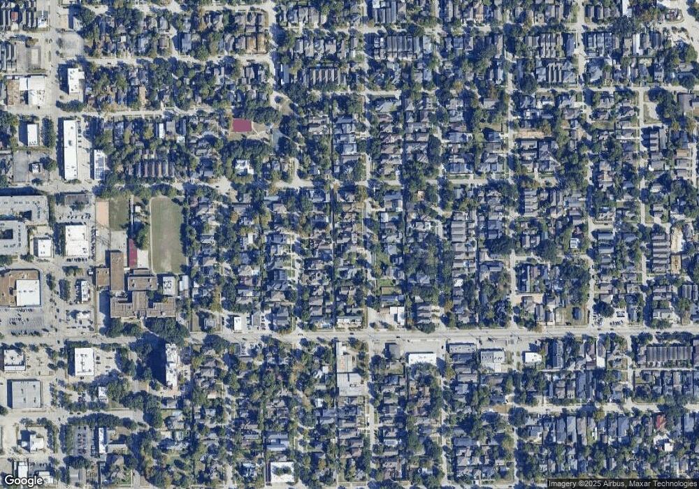 2033 Arlington St, Houston, TX 77008 - photo 1