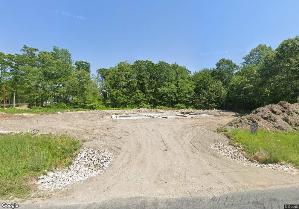 819 Sharps Lot Rd, Swansea, MA 02777 - photo 1