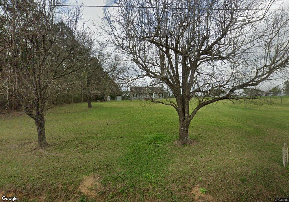 1069 Quincey Batten Loop, Douglas, GA 31533 - photo 1