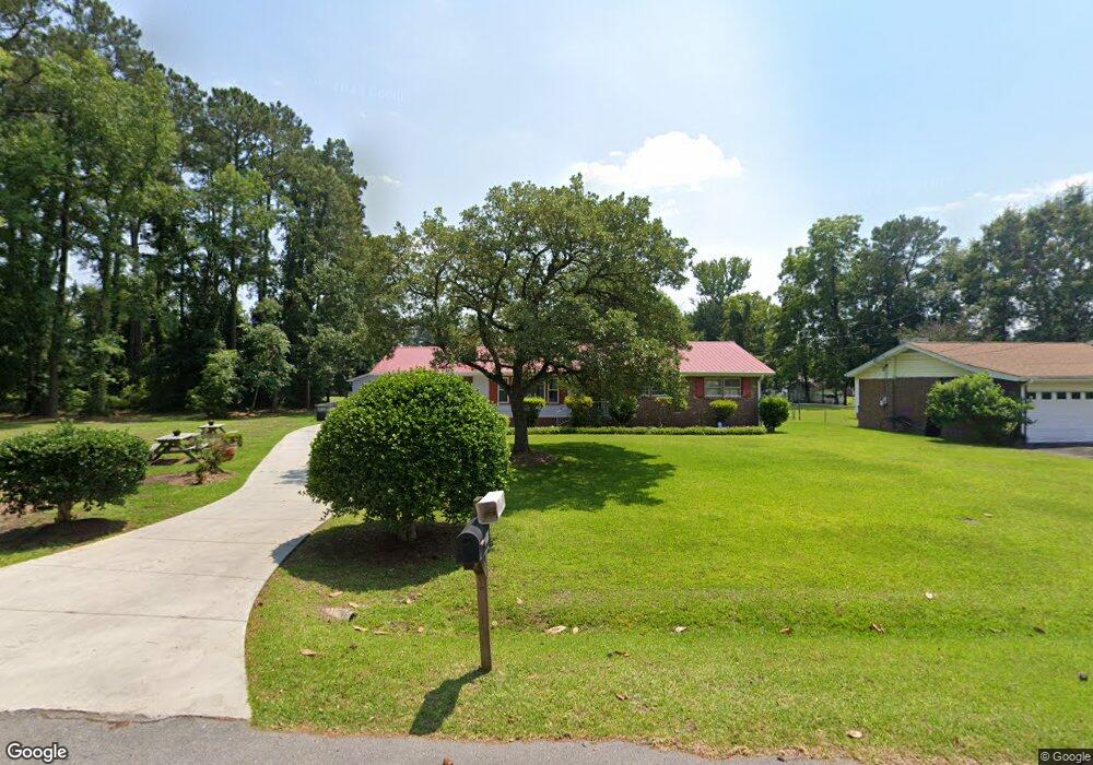 106 Canterbury Ln, Jacksonville, NC 28546 - photo 1