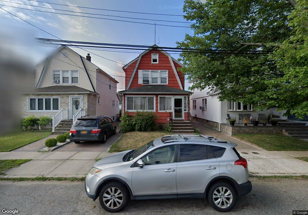 655 Gabriel Ave, Franklin Square, NY 11010 - photo 1