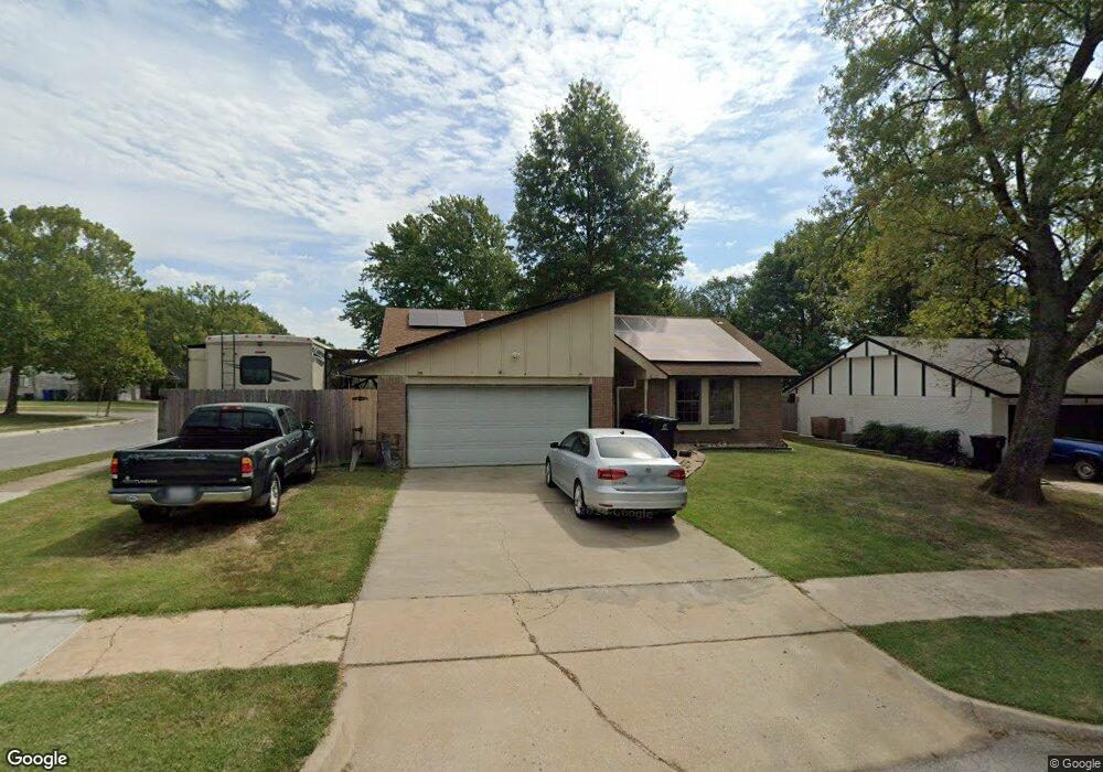 4401 S Cedar Ave, Broken Arrow, OK 74011 - photo 1