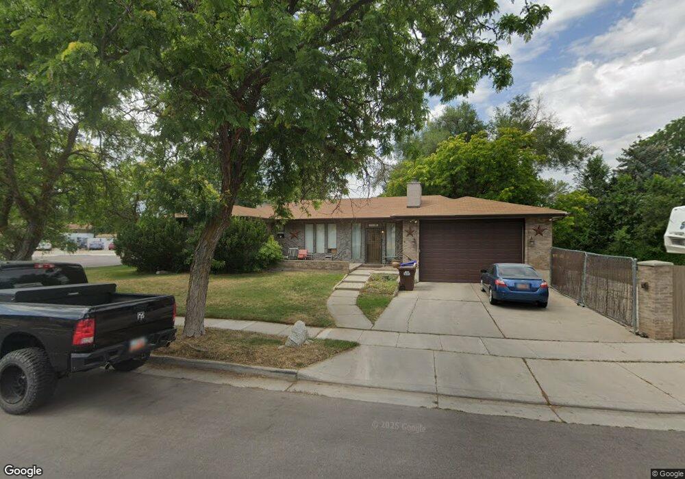 7074 S Pepperidge Cir, Midvale, UT 84047 - photo 1