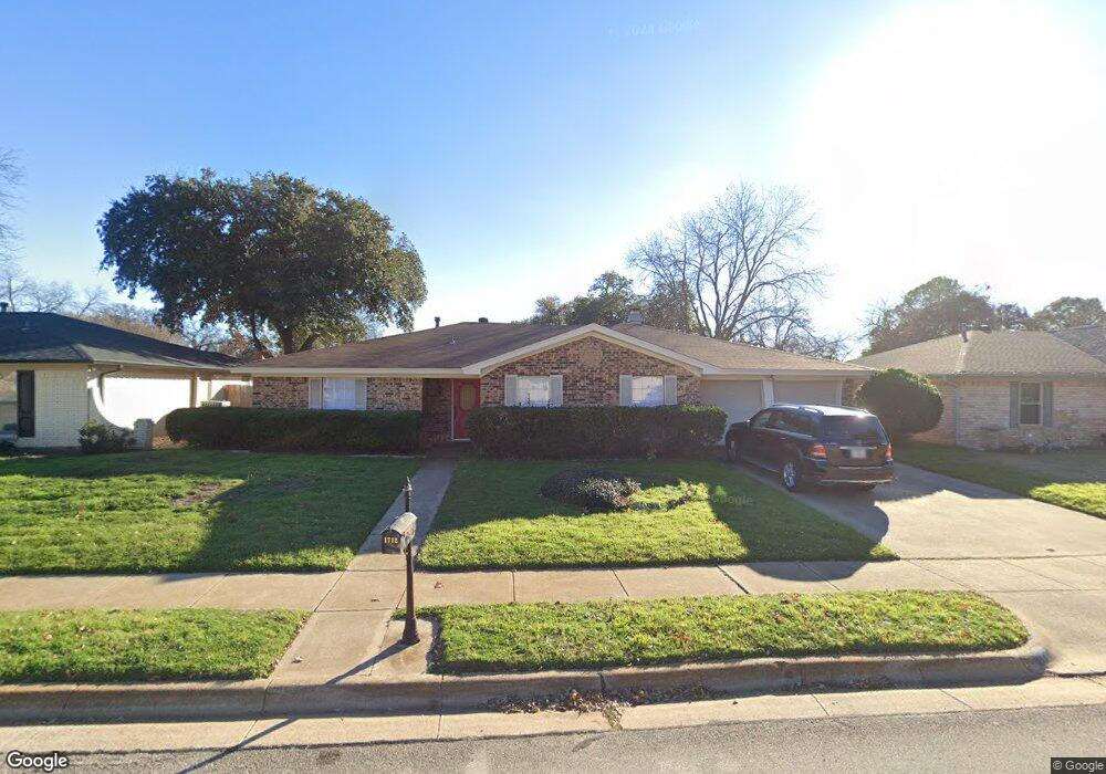 1712 Vicksburg Dr, Bedford, TX 76022 - photo 1