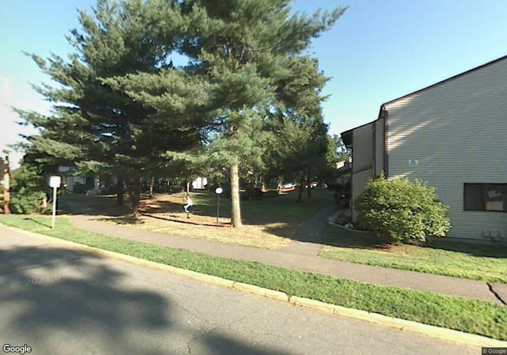 95 Cottonwood Rd, Newington, CT 06111 - photo 1