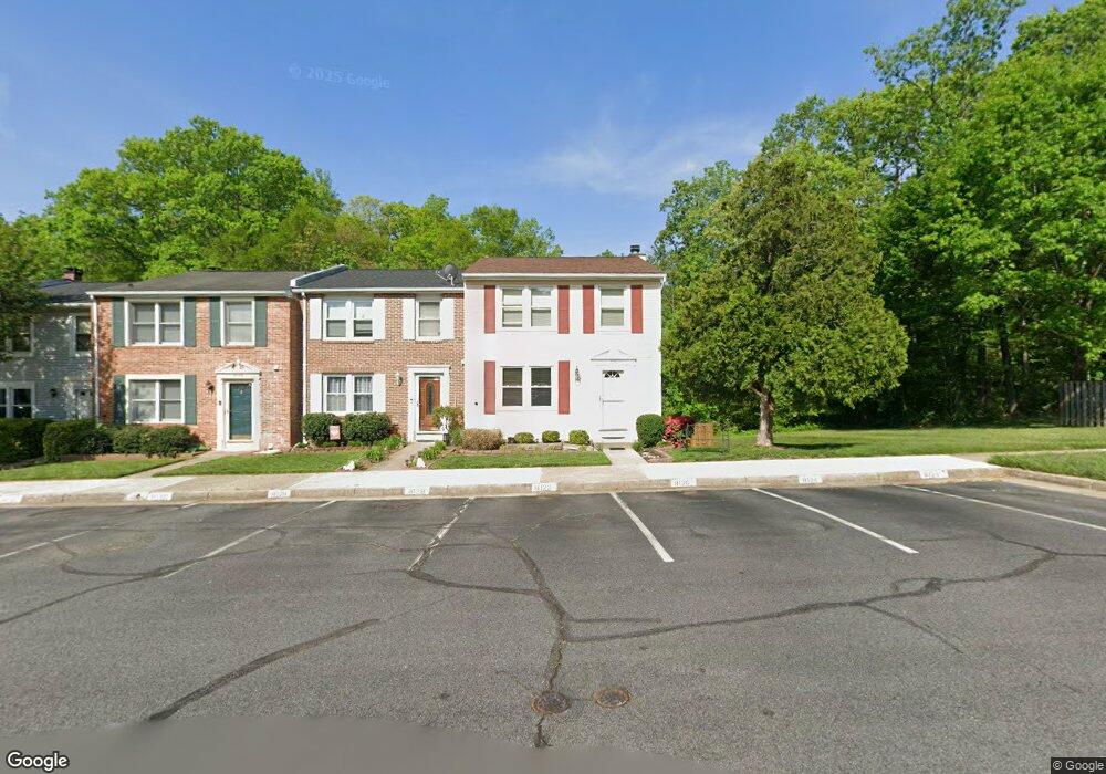 8124 Willowdale Ct, Springfield, VA 22153 - photo 1