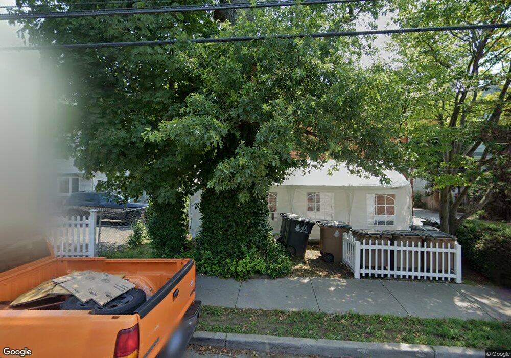 152 Seaside Ave, Stamford, CT 06902 - photo 1