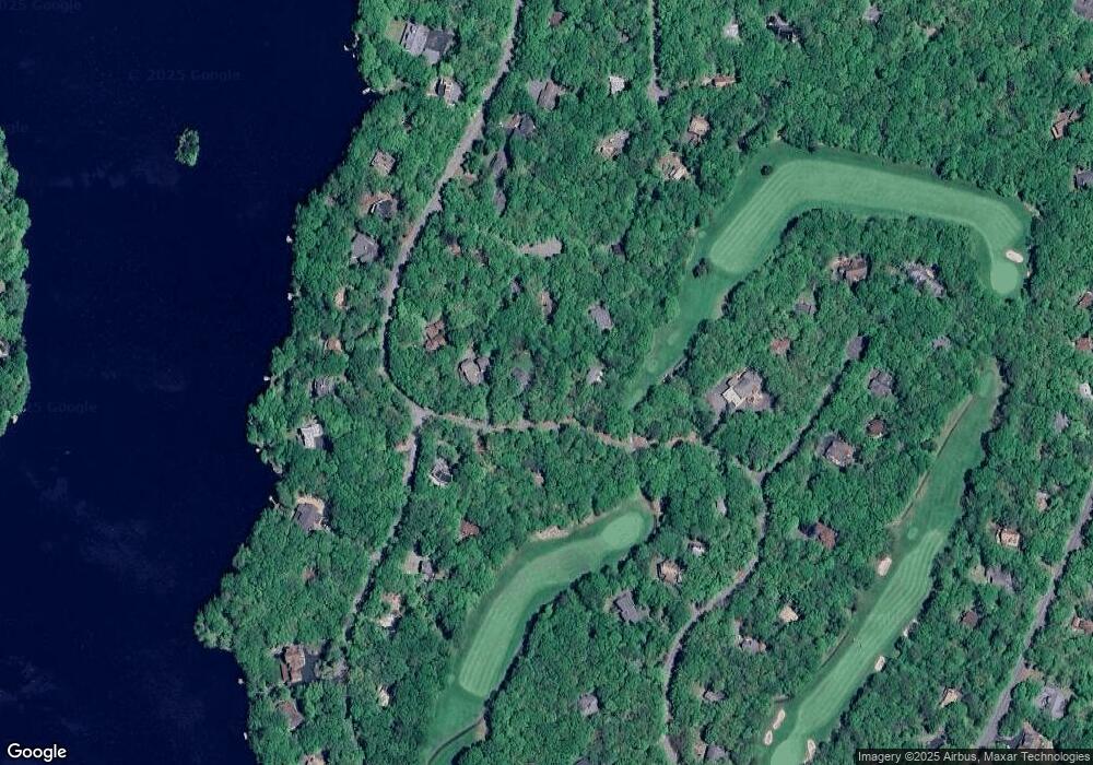 804 Broadmoor Ct, Hawley, PA 18428 - photo 1