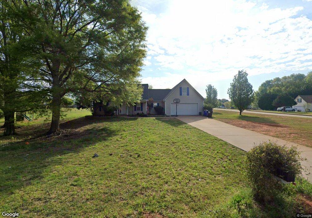 800 Spicebush Path, Locust Grove, GA 30248 - photo 1