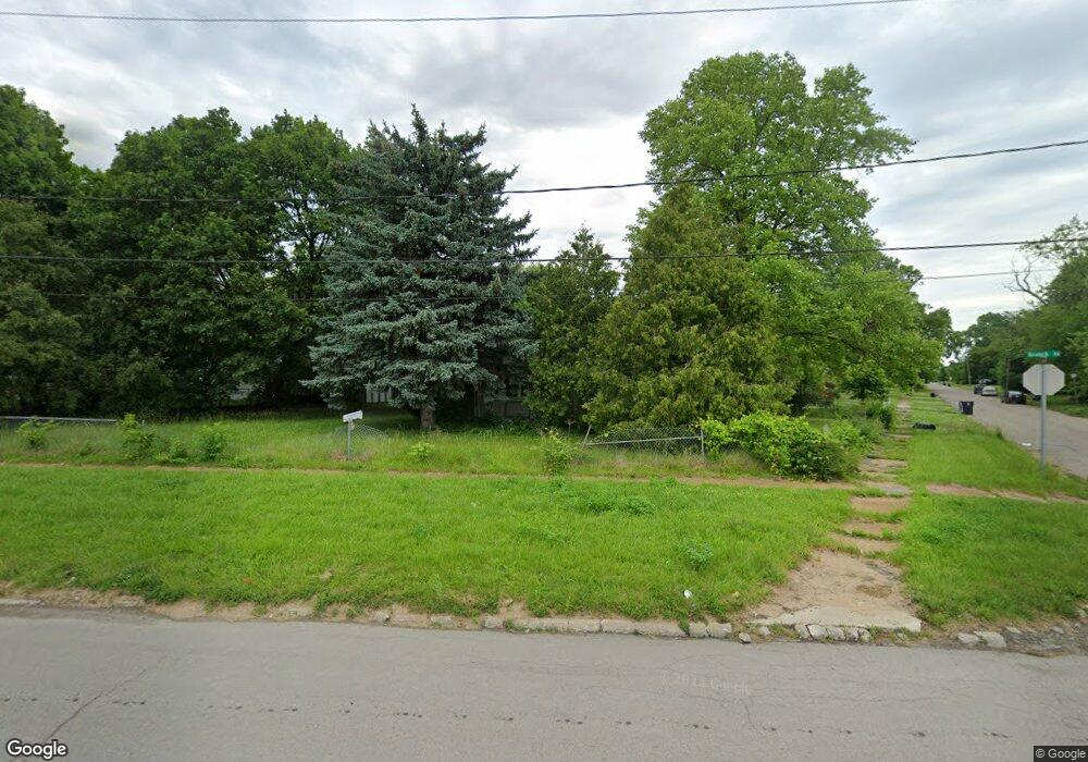 2302 Branch Rd, Flint, MI 48506 - photo 1