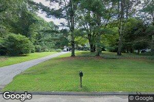 9 Park Side Dr, Old Lyme, CT 06371