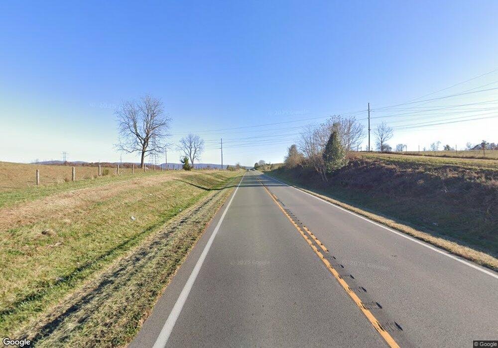 1222 Hermitage Rd, Waynesboro, VA 22980 - photo 1