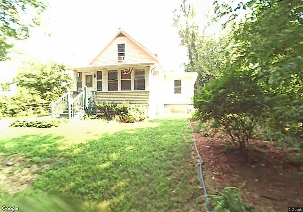 28 Saint Anthony St, Worcester, MA 01607 - photo 1