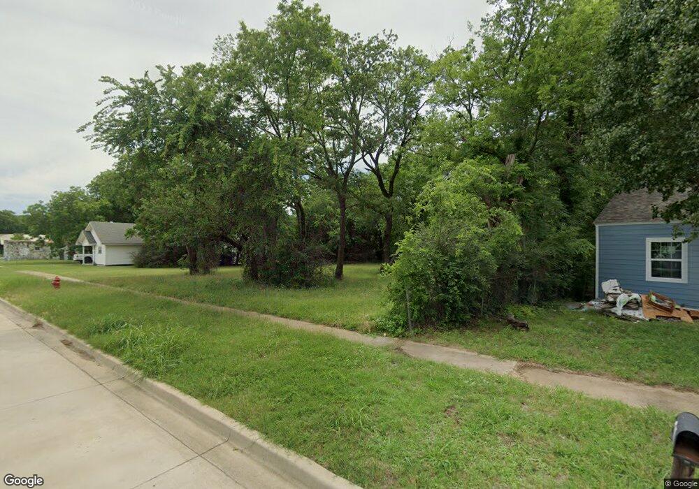 621 Wolverton St, Ardmore, OK 73401 - photo 1