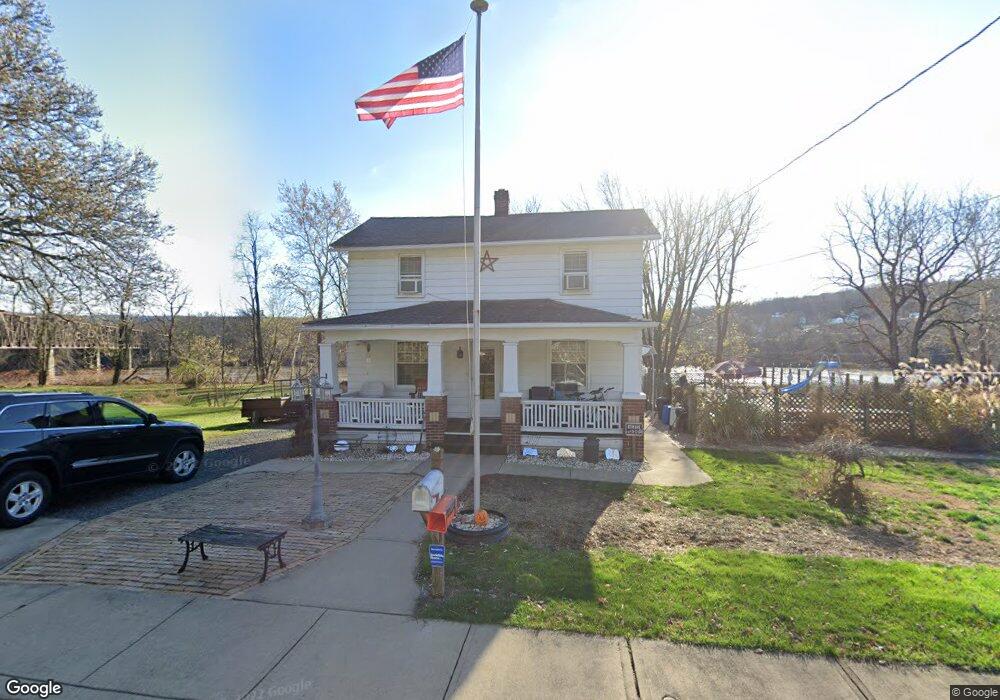 350 Canal St, Nanticoke, PA 18634 - photo 1