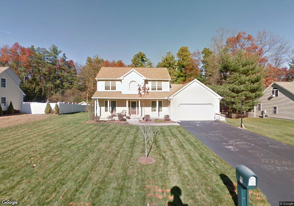 5 Camelot Ln, Easthampton, MA 01027 - photo 1