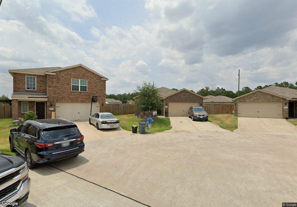 10639 Pine Landing Dr, Houston, TX 77088 - photo 1